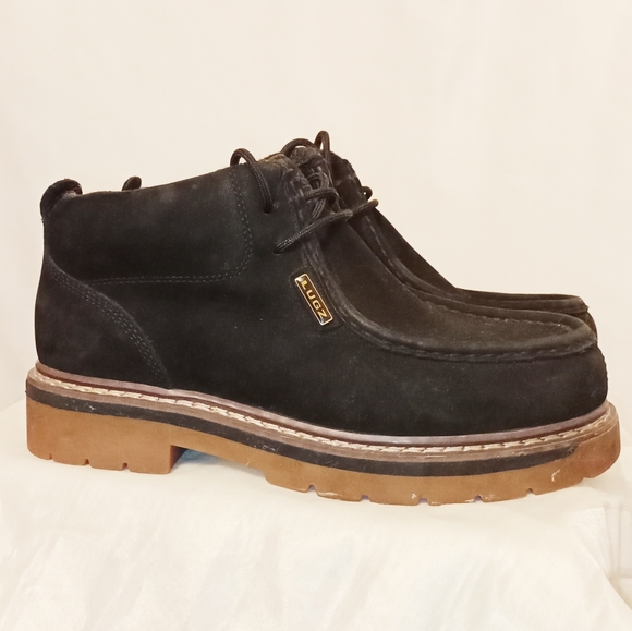 Shoes - Picture 3 of 5